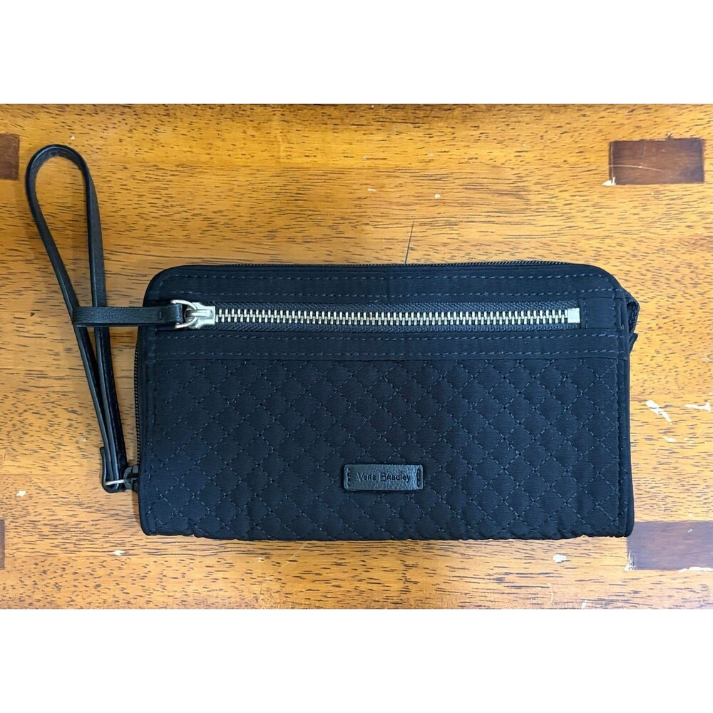 Vera Bradley Iconic Front Zip Wristlet - Picture 1 of 5